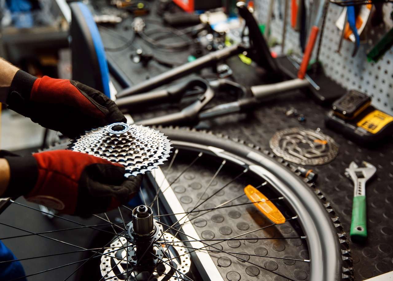 Bike cassette installation