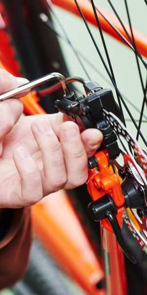 Bike brake adjust